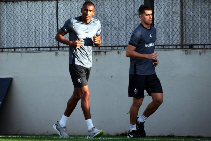 Marllon e Vitor Bueno – Foto: Samara Miranda (Clube do Remo)