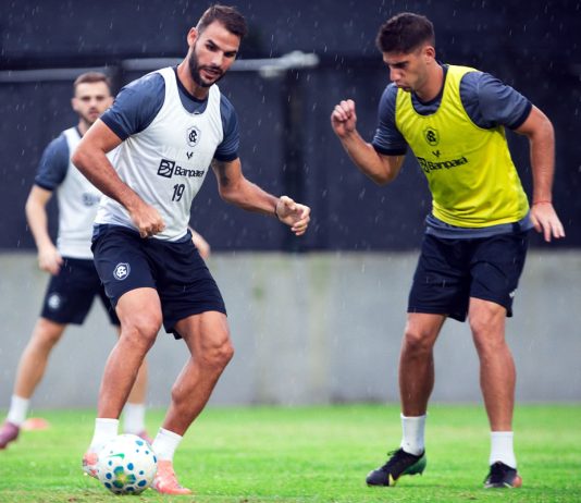 Depois de recordes no clube, estrangeiros perdem espaço no Remo Panagiotis Tachtsidis e Leonel Picco – Foto: Samara Miranda (Clube do Remo)