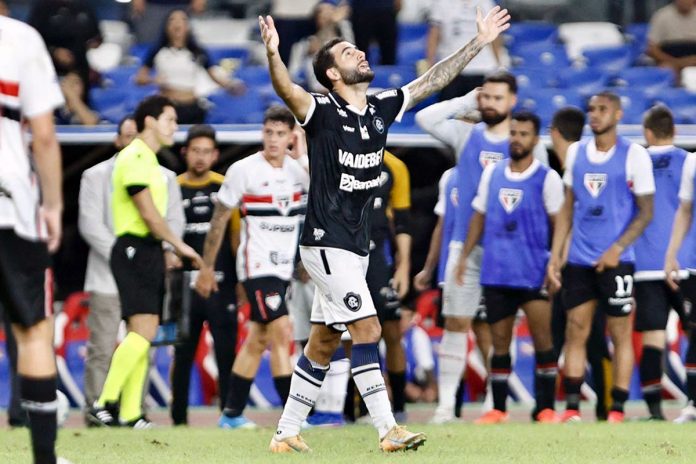 Remo 1×0 São Paulo-SP (Marcelinho) – Foto: Thiago Gomes (O Liberal) Remo 1×0 São Paulo-SP (Marcelinho) – Foto: Thiago Gomes (O Liberal)