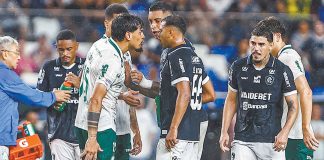 Remo 1×1 Palmeiras-SP (Jajá, Alef Manga, Zé Ricardo e Mayk) – Foto: Thiago Gomes (O Liberal)