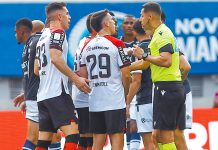 Marllon critica arbiragem após pênalti anulado em derrota para o Athletico-PR: “Contra o Remo é mole” Remo 1×2 Athletico-PR – Foto: Wagner Santana (O Liberal)