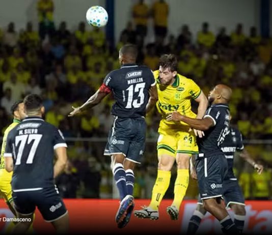 Bola aérea castiga o Remo em derrota para o Mirassol-SP no Brasileirão Mirassol-SP 2×1 Remo (Mayk, Marllon e Patrick) – Foto: Cleder Damasceno