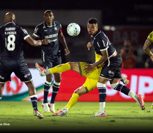 Suspenso e impedido por contrato, Zé Ivaldo desfalca Remo nos próximos 3 jogos Mirassol-SP 2×1 Remo (Patrick, Marllon e Zé Ivaldo) – Foto: Vinícius Silva
