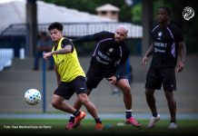 Remo tem 3 desfalques e leva 23 jogadores para enfrentar o Santos-SP Tico, Zé Welison e Eduardo Melo – Foto: Raul Martins/Clube do Remo