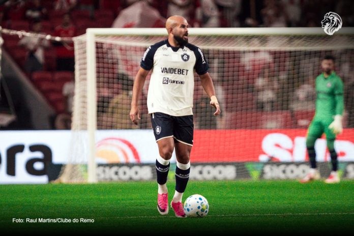 Internacional-RS 1×1 Remo (Zé Welison) – Foto: Raul Martins/Clube do Remo