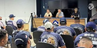 Representantes da torcida e dirigentes do Remo se reuniram no Baenão para discutir o momento do clube – Foto: Reprodução/ADITOR
