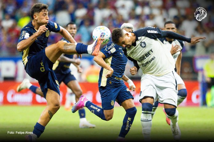 Bahia-BA 2×1 Remo (Zé Ivaldo) – Foto: Felipe Alves Bahia-BA 2×1 Remo (Zé Ivaldo) – Foto: Felipe Alves