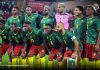 Tchamba volta à seleção de Camarões como titular e comemora vitória sobre Comores Duplexe Tchamba esteve em campo por Camarões em jogo válido pelas Eliminatórias da Copa Africana – Foto: Reprodução/Meamla Media Digital