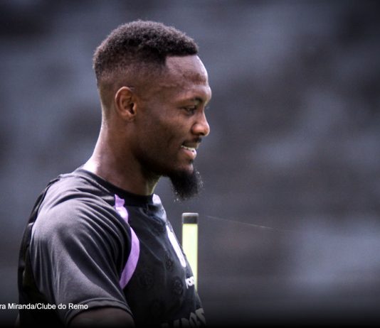 Tchamba exalta Brasileirão e revela interesse de africanos pelo futebol brasileiro Duplexe Tchamba – Foto: Samara Miranda/Clube do Remo