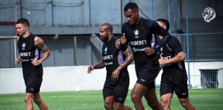 Outubro vira esperança para reação azulina na luta contra o rebaixamento Marlon, Patrick, Matheus Alexandre e Yago Pikachu – Foto: Samara Miranda/Clube do Remo