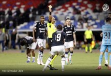 Carpini defende Poveda e contesta expulsão: “Não foi justa” Remo 1×2 Santos-SP (Gabriel Poveda) – Foto: Ivan Duarte/O Liberal