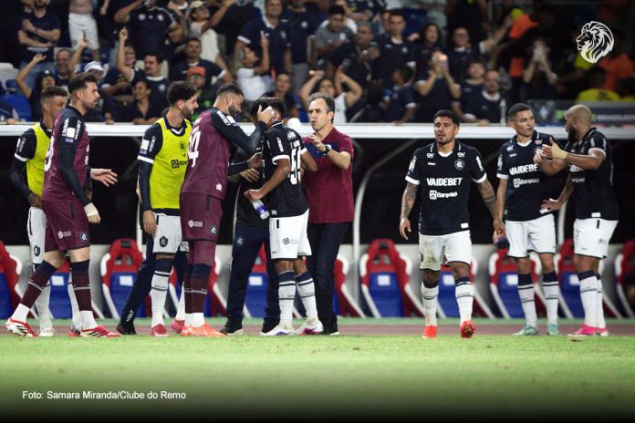 Remo 2×3 Coritiba-PR – Foto: Samara Miranda/Clube do Remo Remo 2×3 Coritiba-PR – Foto: Samara Miranda/Clube do Remo