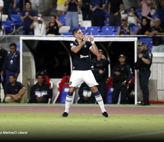Picco comemora golaço pelo Remo diante dos pais no Mangueirão: “Emoção grande” Remo 2×1 Botafogo-RJ (Leonel Picco) – Foto: Cristino Martins/O Liberal