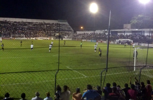 Remo venceu o Castanhal por 2 a 1, em amistoso no Baenão