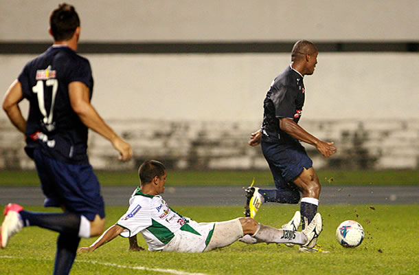 Remo vence Tuna e segue invicto