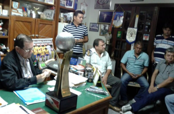 Reunião na FPF