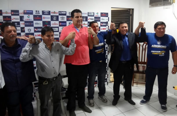 Zeca Pirão apresenta sua nova diretoria