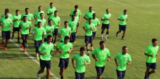 Jogadores remistas realizam atividade física