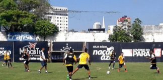 Jogadores remistas realizam atividade física