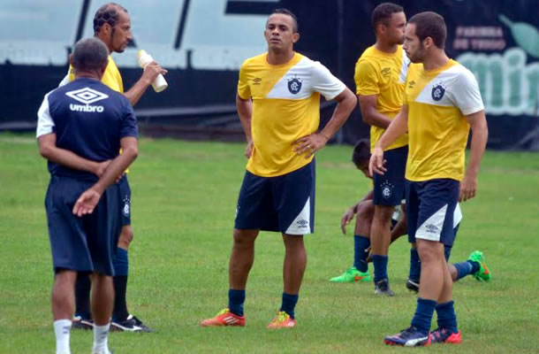 Ratinho, Aleílson e Rodrigo Soares