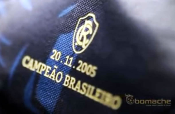 Camisa comemorativa aos 10 anos da conquista da Série C