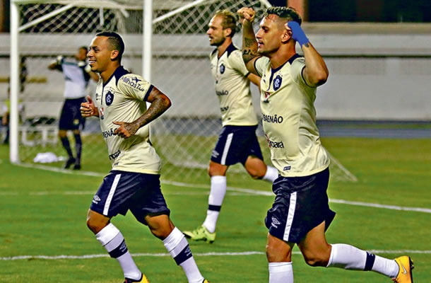 Remo 2x0 Cuiabá-MT (Fernandinho, Michel Schmöller e Eduardo Ramos)