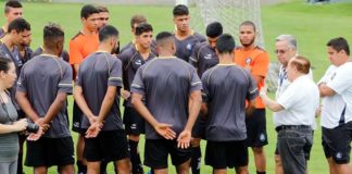 Jogadores, Josué Teixeira e Manoel Ribeiro