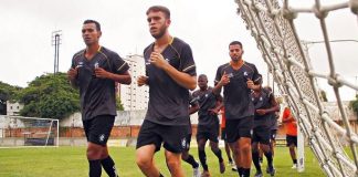 Léo Rosa e Caio Ribeiro