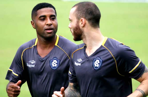 Marquinhos e Henrique