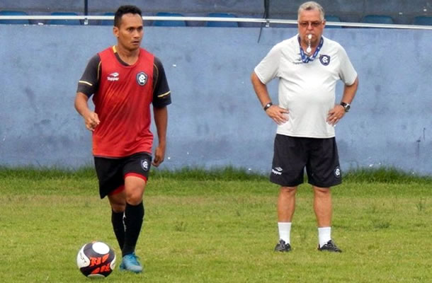 Flamel e Josué Teixeira