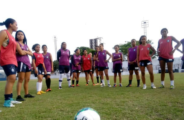 Futebol feminino