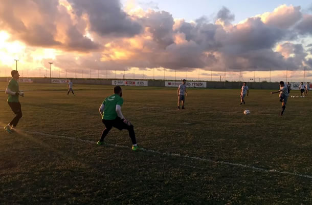 Jogadores remistas realizam atividade física em Maceió-AL