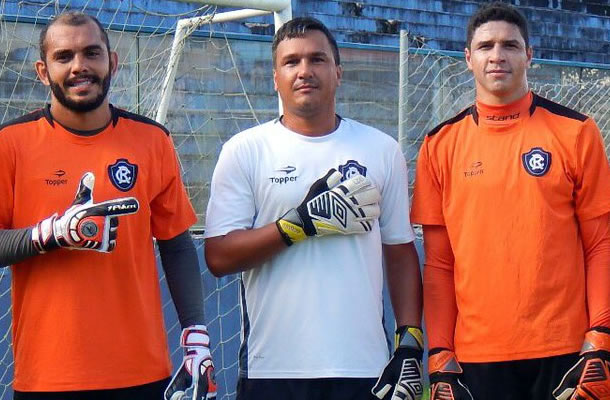André Luis, Juninho e Vinícius