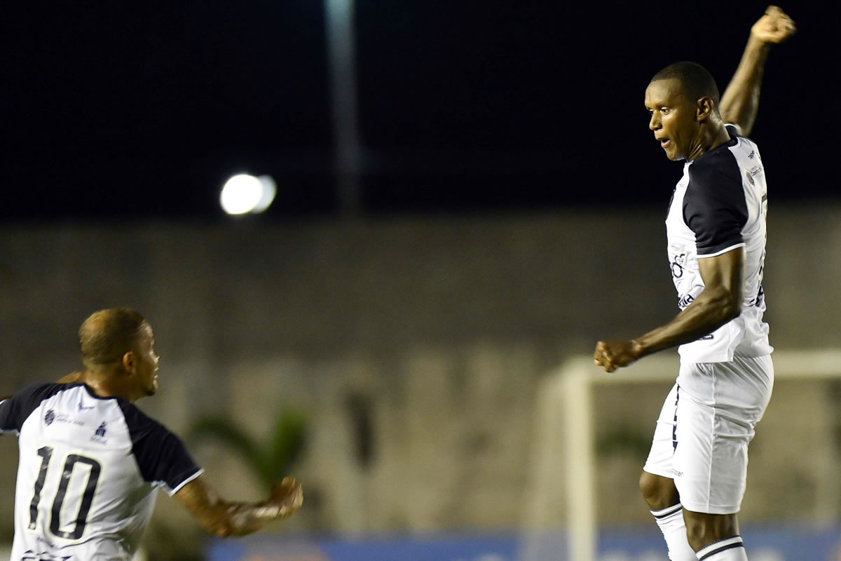 Botafogo-PB 1x3 Remo (Everton e Mimica)