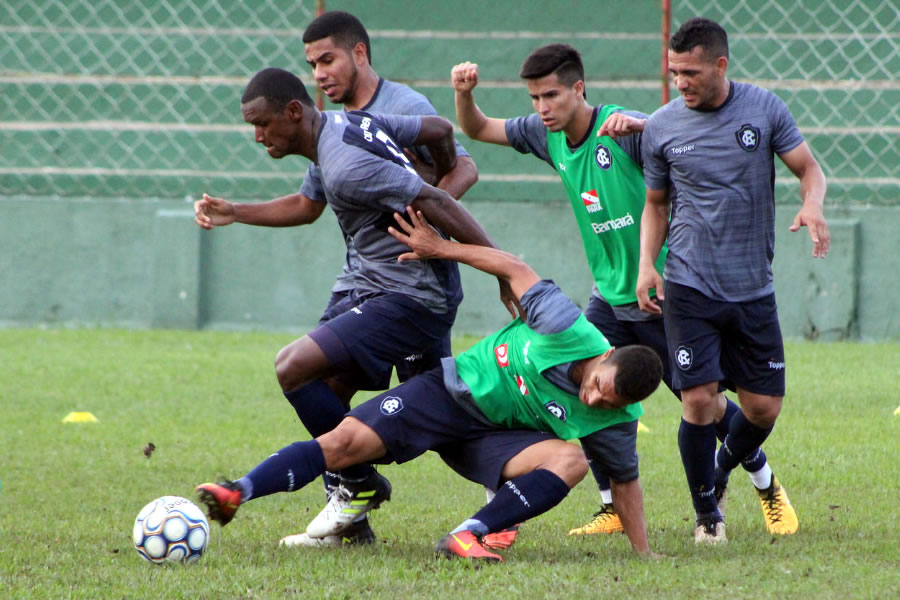 Mimica, Dudu, Rodriguinho, Miguel e Levy