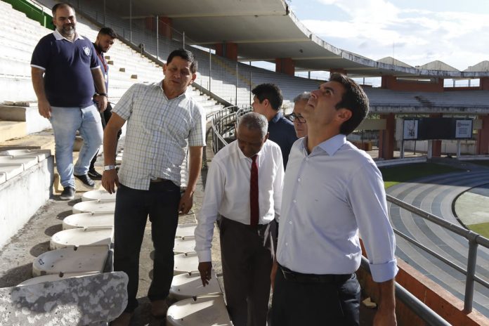 Fábio Bentes acompanhou a visita do governador Helder Barbalho ao estádio Mangueirão