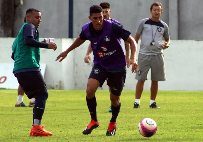 Geovane, Tiago Félix, Robson e Wellington Vero