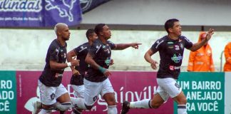 Remo 3x0 São Raimundo (Gustavo Ramos, Lailson, Emerson Carioca e Echeverría)