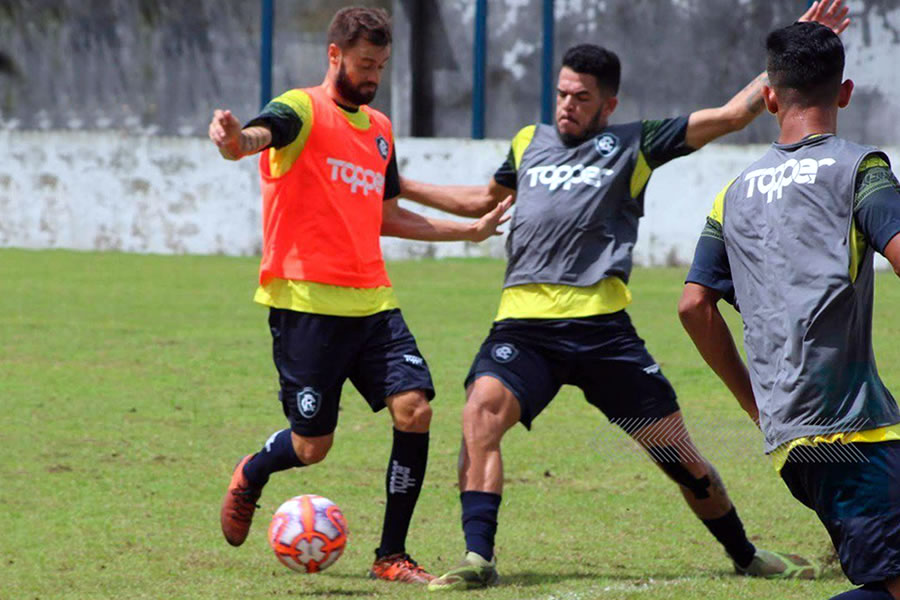 Douglas Packer, Fredson e Kevem