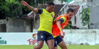 Emerson Carioca e Yuri