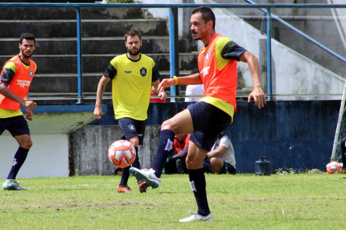 Rafael Jensen, Douglas Packer e Yuri