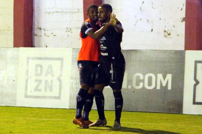 Tombense-MG 2x2 Remo (Djalma e Carlos Alberto)