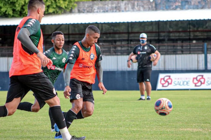 Eduardo Ramos, Ronald e Hélio Borges