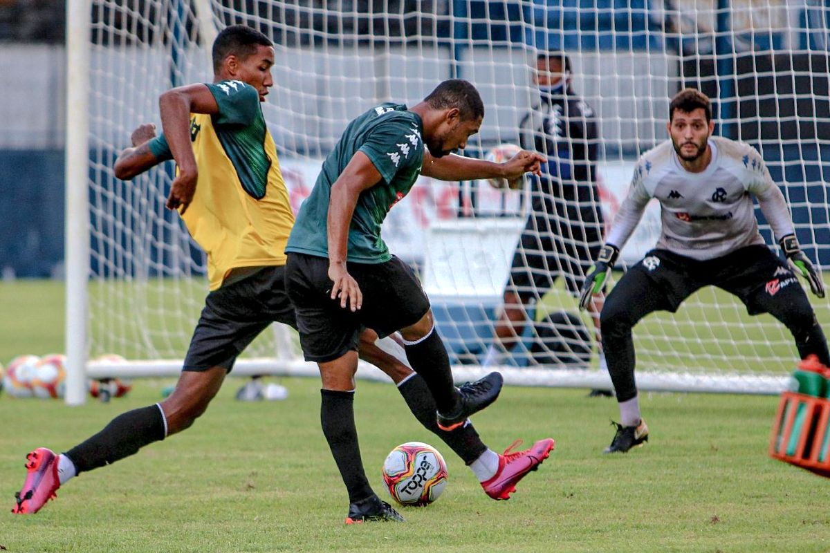 Gelson, Djalma e Thiago