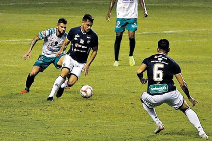 Remo 1×0 Manaus-AM (Eduardo Ramos e Marlon)