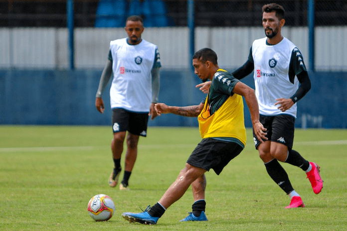 Carlos Alberto e Hélio Borges e Marlon