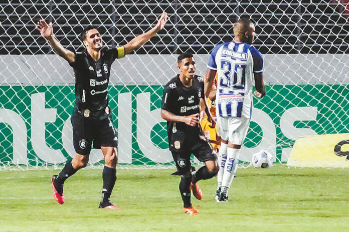 CSA-AL 1(5)×(6)1 Remo (Lucas Siqueira e Dioguinho)