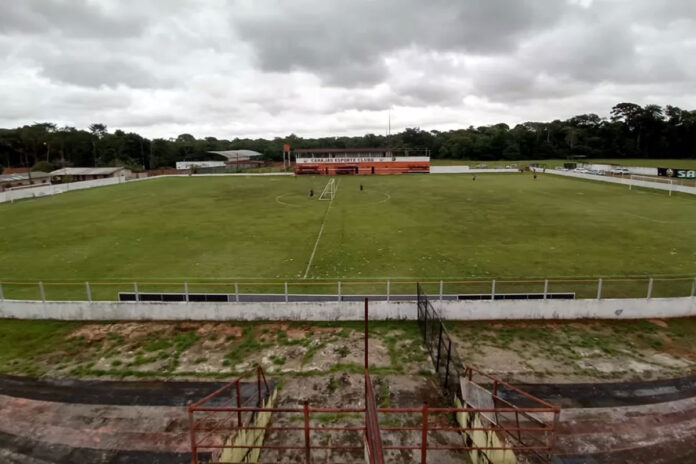 Estádio Mamazão (Outeiro/Belém)