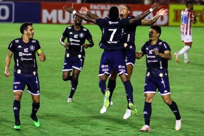 Náutico-PE 1x1 Remo (Lucas Siqueira, Igor Fernandes, Erick Flores, Felipe Gedoz e Rafinha)