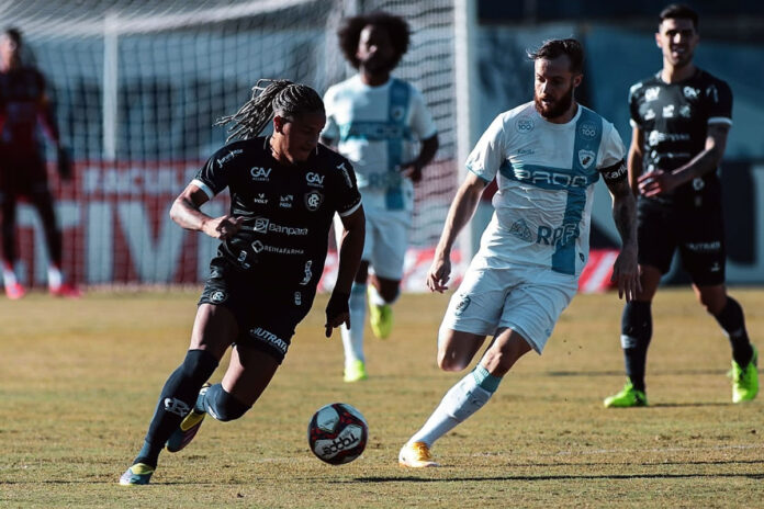 Londrina-PR 1×0 Remo (Felipe Gedoz e Thiago Ennes)